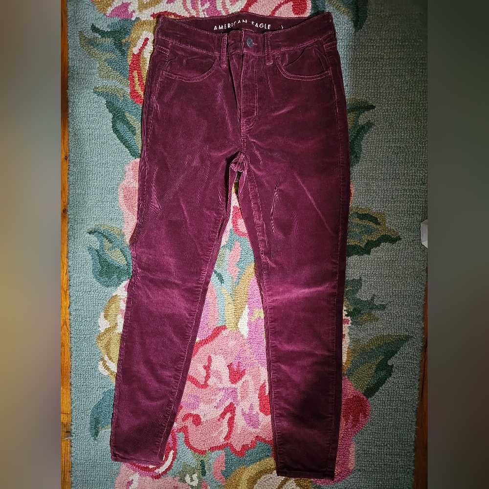 American Eagle High Rise Jegging Corduroy